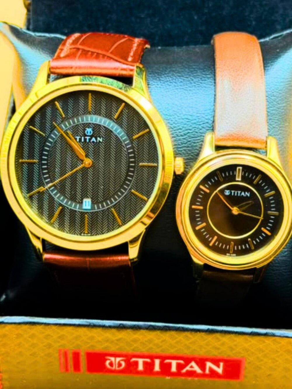 Titan Couple Watch Day Date Champagne Dial Brown Leather Quartz - Unused